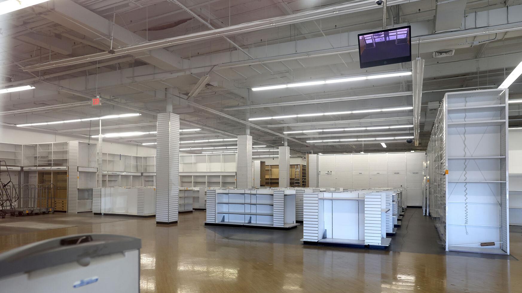 Bed Bath & Beyond gets $120 million lifeline to help it stock near-empty shelves
